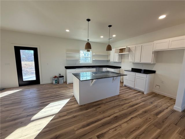 11161 S Old Cincinnati Road, Lincoln, AR 72744