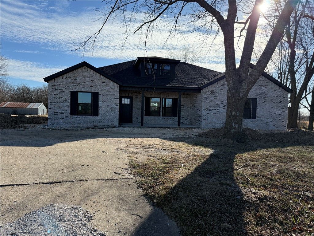 11161 S Old Cincinnati Road, Lincoln, AR 72744