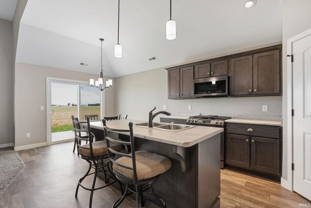 10432 Chesterhills Court, New Haven, IN 46774