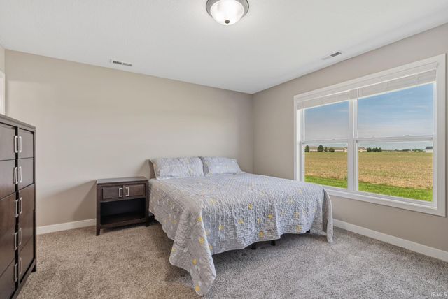 10432 Chesterhills Court, New Haven, IN 46774