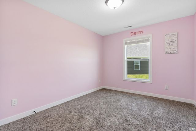 10432 Chesterhills Court, New Haven, IN 46774