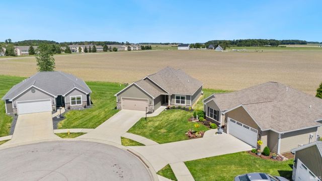 10432 Chesterhills Court, New Haven, IN 46774