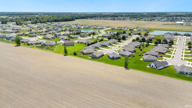 10432 Chesterhills Court, New Haven, IN 46774