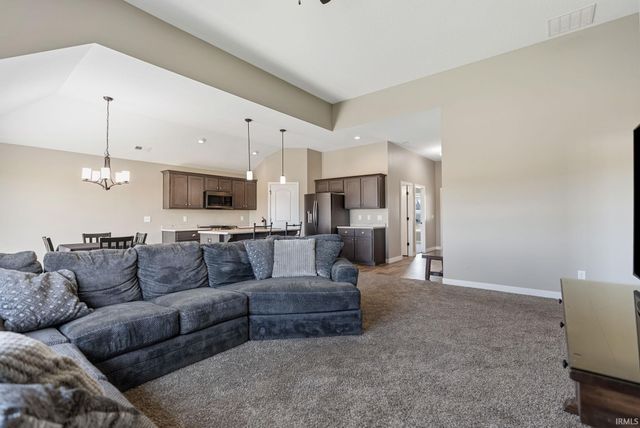 10432 Chesterhills Court, New Haven, IN 46774