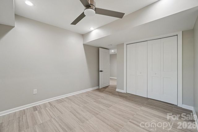 1216 Old Farm Road, Charlotte, NC 28226