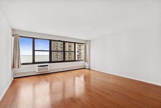 6030 N Sheridan Road 1506, Chicago, IL 60660