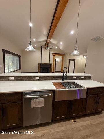 5382 W Van Buren ST, Spirit Lake, ID 83869