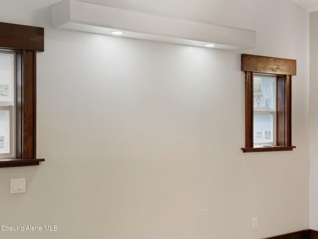 5382 W Van Buren ST, Spirit Lake, ID 83869