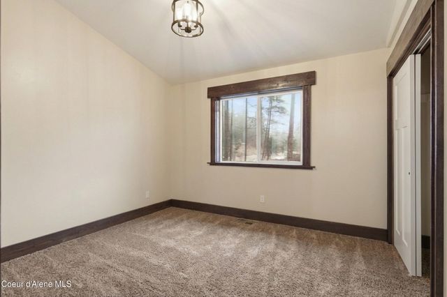 5382 W Van Buren ST, Spirit Lake, ID 83869