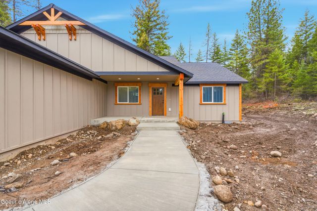 5382 W Van Buren ST, Spirit Lake, ID 83869