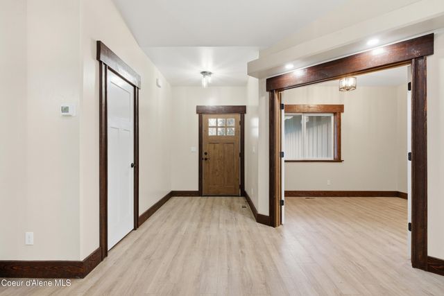 5382 W Van Buren ST, Spirit Lake, ID 83869