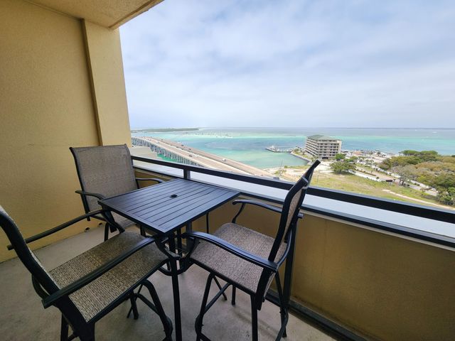 10 Harbor Boulevard UNIT W828, Destin, FL 32541