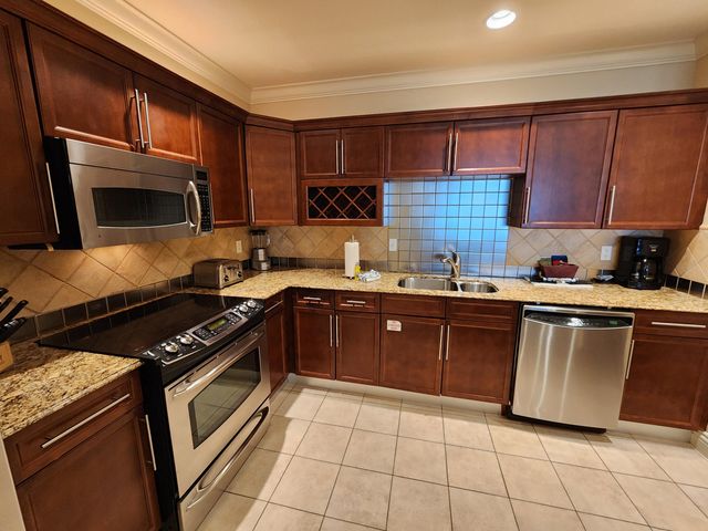 10 Harbor Boulevard UNIT W828, Destin, FL 32541