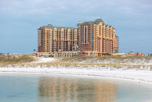 10 Harbor Boulevard UNIT W828, Destin, FL 32541