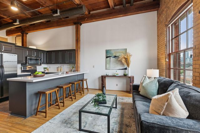 708 N 1st Street 635, Minneapolis, MN 55401