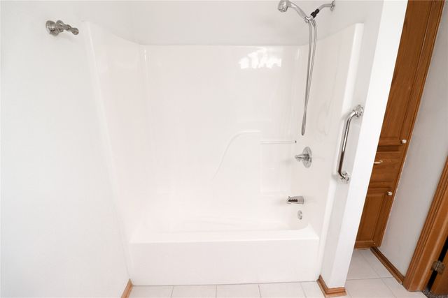 1345 SE Florence Drive 405, Waukee, IA 50263