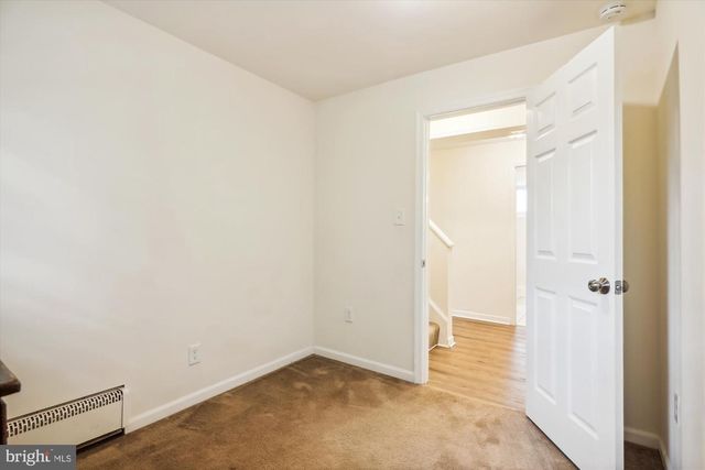 9805 FIVE OAKS RD, Fairfax, VA 22031