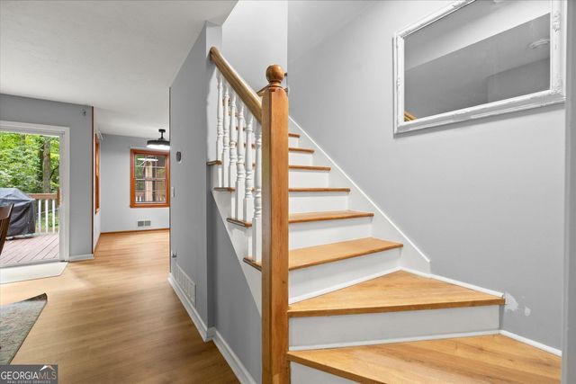 4052 Oak Harbour Circle, Gainesville, GA 30506