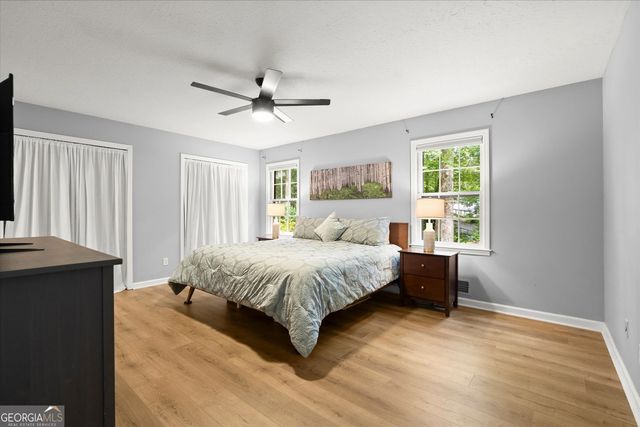 4052 Oak Harbour Circle, Gainesville, GA 30506