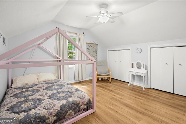 4052 Oak Harbour Circle, Gainesville, GA 30506