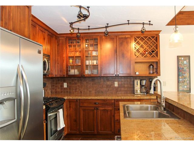 39 Cozens Pointe Cir B-B202, Fraser, CO 80442