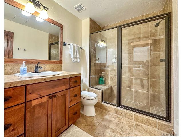 39 Cozens Pointe Cir B-B202, Fraser, CO 80442