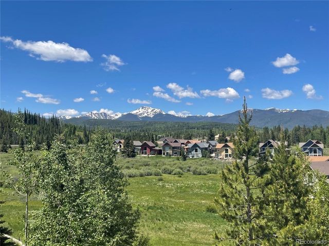 39 Cozens Pointe Cir B-B202, Fraser, CO 80442