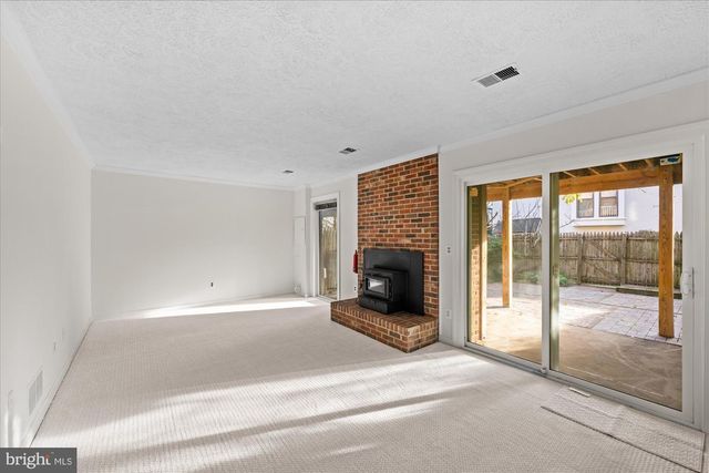 4619 MAYHUNT CT, Alexandria, VA 22312