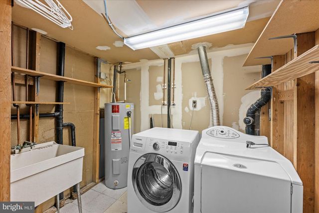 4619 MAYHUNT CT, Alexandria, VA 22312