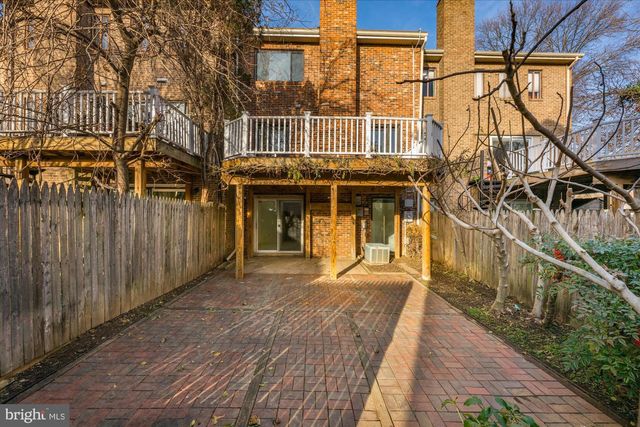 4619 MAYHUNT CT, Alexandria, VA 22312