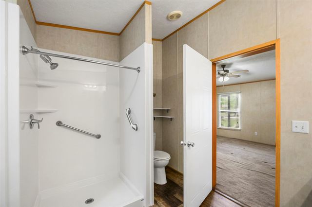 17710 Country Bend, Magnolia, TX 77355