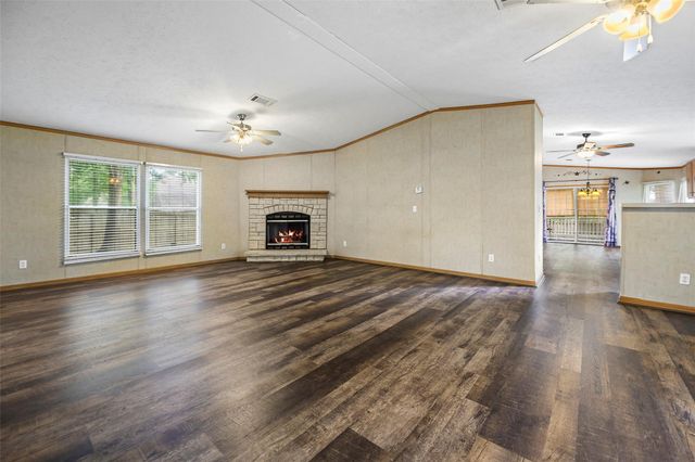 17710 Country Bend, Magnolia, TX 77355