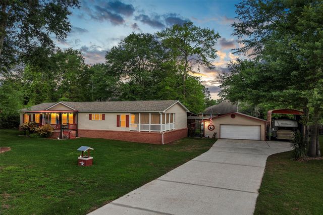 17710 Country Bend, Magnolia, TX 77355