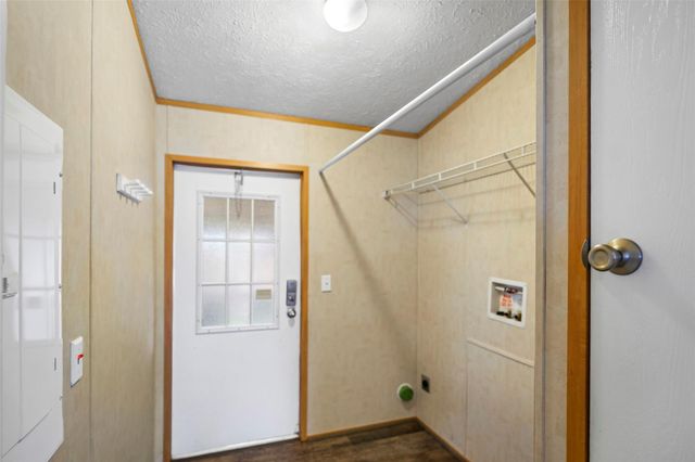 17710 Country Bend, Magnolia, TX 77355