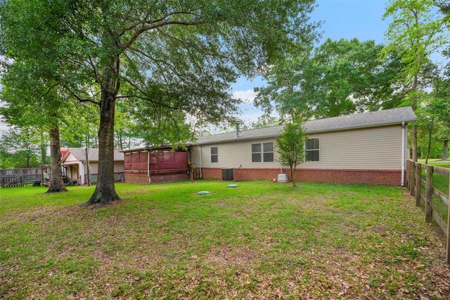 17710 Country Bend, Magnolia, TX 77355