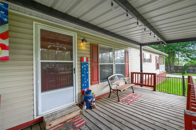 17710 Country Bend, Magnolia, TX 77355