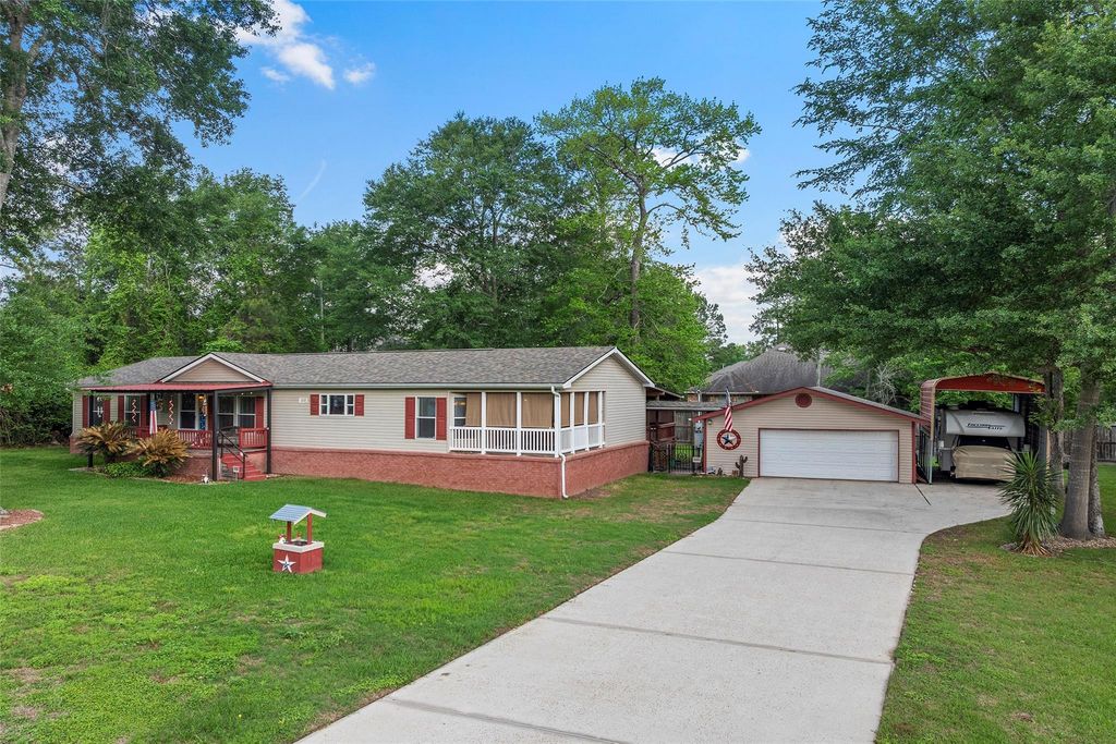 17710 Country Bend, Magnolia, TX 77355