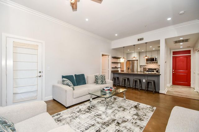 1900 Genesee Street 104, Houston, TX 77006