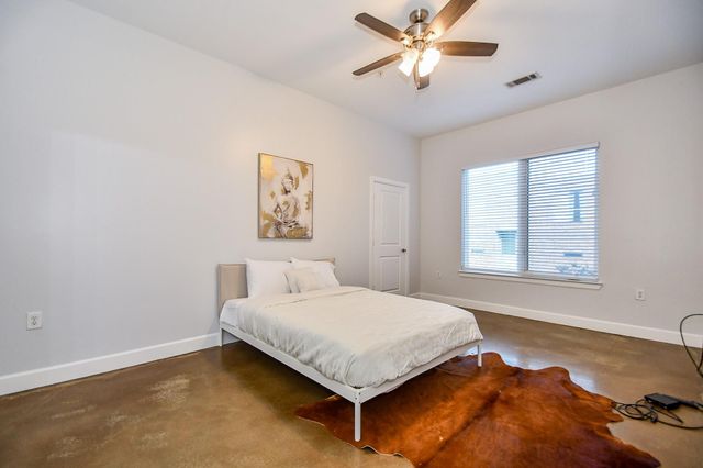 1900 Genesee Street 104, Houston, TX 77006