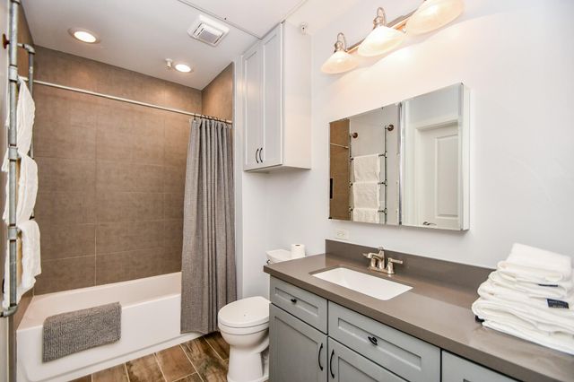 1900 Genesee Street 104, Houston, TX 77006