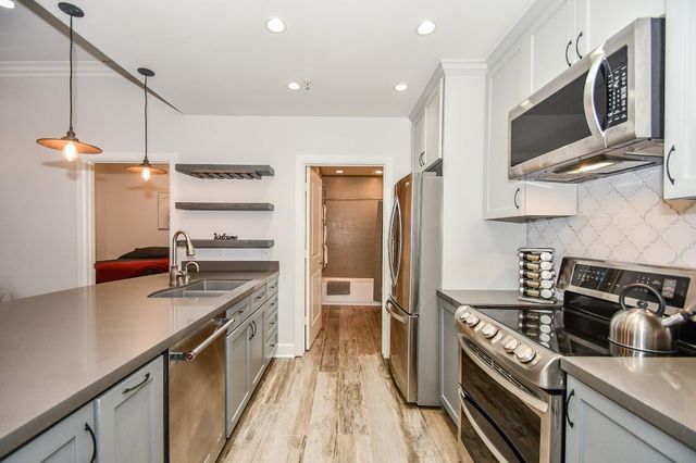 1900 Genesee Street 104, Houston, TX 77006