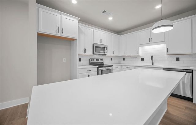 2030 Main Street NW 206, Atlanta, GA 30318