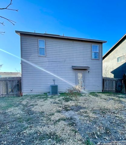 910 Absolon Farm, San Antonio, TX 78228