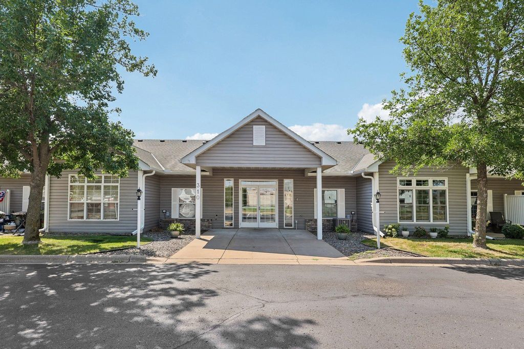 310 Fern Street 6, Big Lake, MN 55309 — exterior