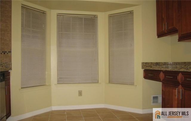 1218 Plymouth Road, North Brunswick, NJ 08902