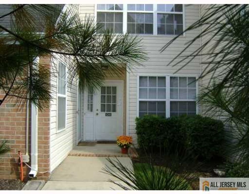 1218 Plymouth Road, North Brunswick, NJ 08902