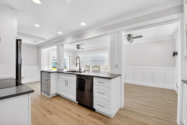 2088 SW 13th Terrace, Boynton Beach, FL 33426