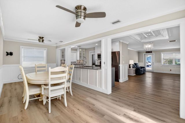 2088 SW 13th Terrace, Boynton Beach, FL 33426