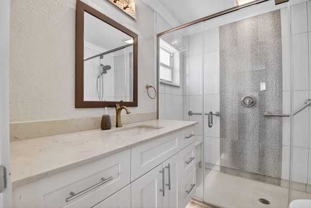 2088 SW 13th Terrace, Boynton Beach, FL 33426