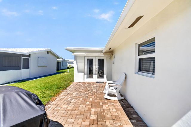 2088 SW 13th Terrace, Boynton Beach, FL 33426